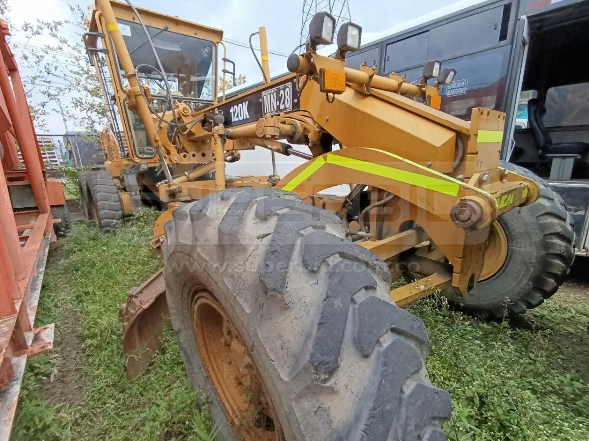 MOTONIVELADORA CATERPILLAR 120K AÑO 2014, 18303 HR. RP#3 PLACA: MC004730 Ubic.: CALDAS, ANTIOQUIA