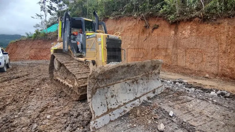 BULLDOZER CATERPILLAR D6N AÑO 2011, PLACA: MC032720 Ubic.: MOCOA, PUTUMAYO