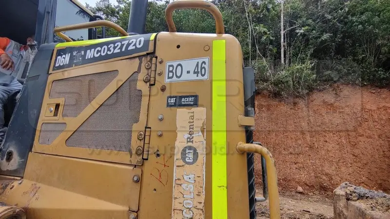 BULLDOZER CATERPILLAR D6N AÑO 2011, PLACA: MC032720 Ubic.: MOCOA, PUTUMAYO — imagen 3 de 8