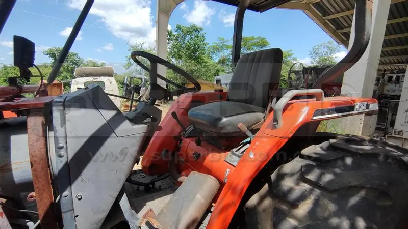 TRACTOR AGRICOLA KUBOTA L3010D AÑO 1999, POT. 31,9 HP, CAP. 102 TON, RP#1 Ubic.: TURBACO, BOLIVAR — imagen 2 de 8