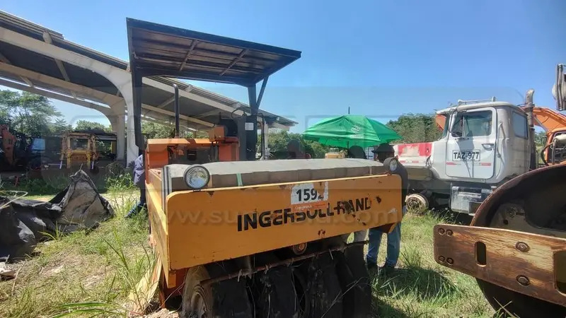 COMPACTADOR DE LLANTAS INGERSOLL RAND PT125R AÑO 1993, POT. 80 HP, CAP. 12,5 TON, RP#1 PLACA: MC201914 Ubic.: TURBACO, BOLIVAR