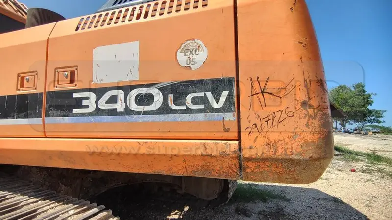 EXCAVADORA DOOSAN SOLAR340LC-V AÑO 2011, POT. 247 HP, CAP. 33,9 TON, RP#1 PLACA: MC022482 Ubic.: TURBACO, BOLIVAR — imagen 4 de 8