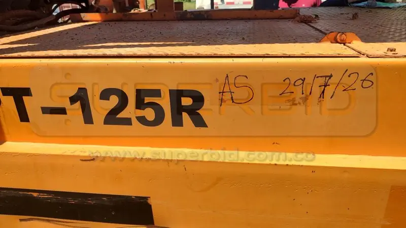 COMPACTADOR DE LLANTAS INGERSOLL RAND PT125R AÑO 1993, POT. 80 HP, CAP. 12,5 TON, RP#1 PLACA: MC201914 Ubic.: TURBACO, BOLIVAR — imagen 3 de 8