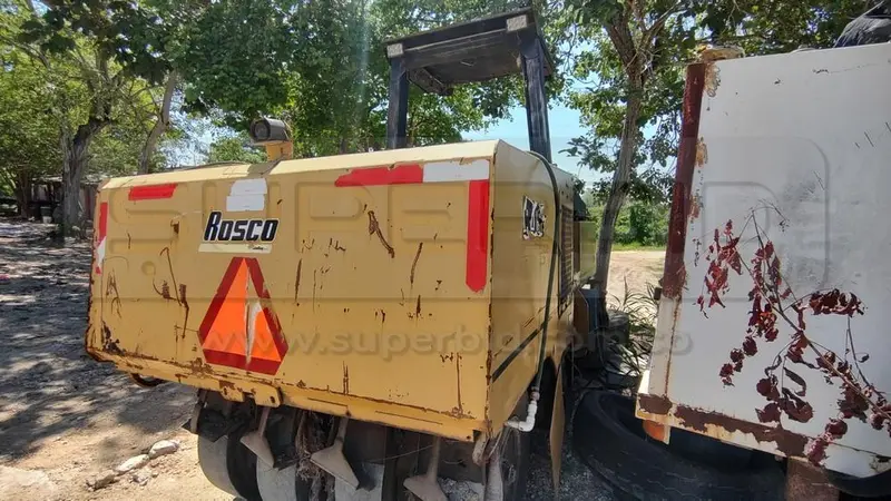 COMPACTADOR DE LLANTAS ROSCO TRUPAC AÑO 1998, POT. 80 HP, CAP. 6 TON, RP#1 Ubic.: TURBACO, BOLIVAR — imagen 4 de 8