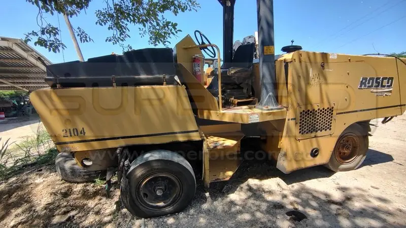 COMPACTADOR DE LLANTAS ROSCO TRUPAC AÑO 1998, POT. 80 HP, CAP. 6 TON, RP#1 Ubic.: TURBACO, BOLIVAR — imagen 5 de 8