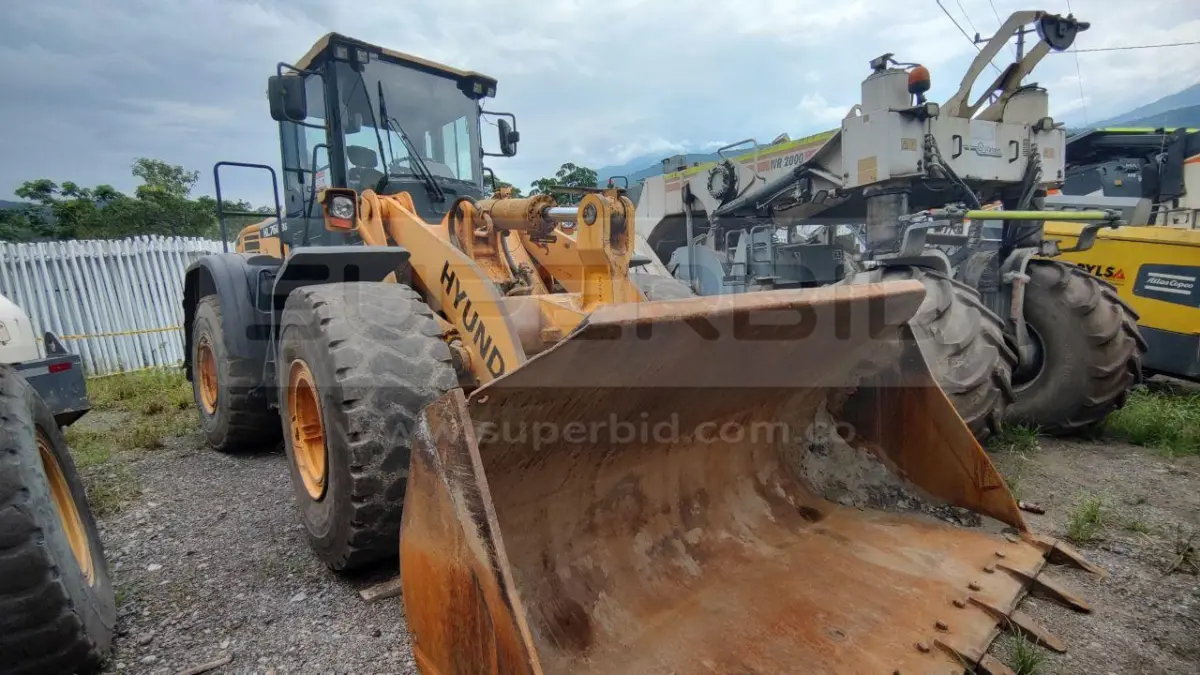 CARGADOR HYUNDAI HL760-9S AÑO 2014, 14959 HR. RP#3 PLACA: MC017492 Ubic.: MOCOA, PUTUMAYO