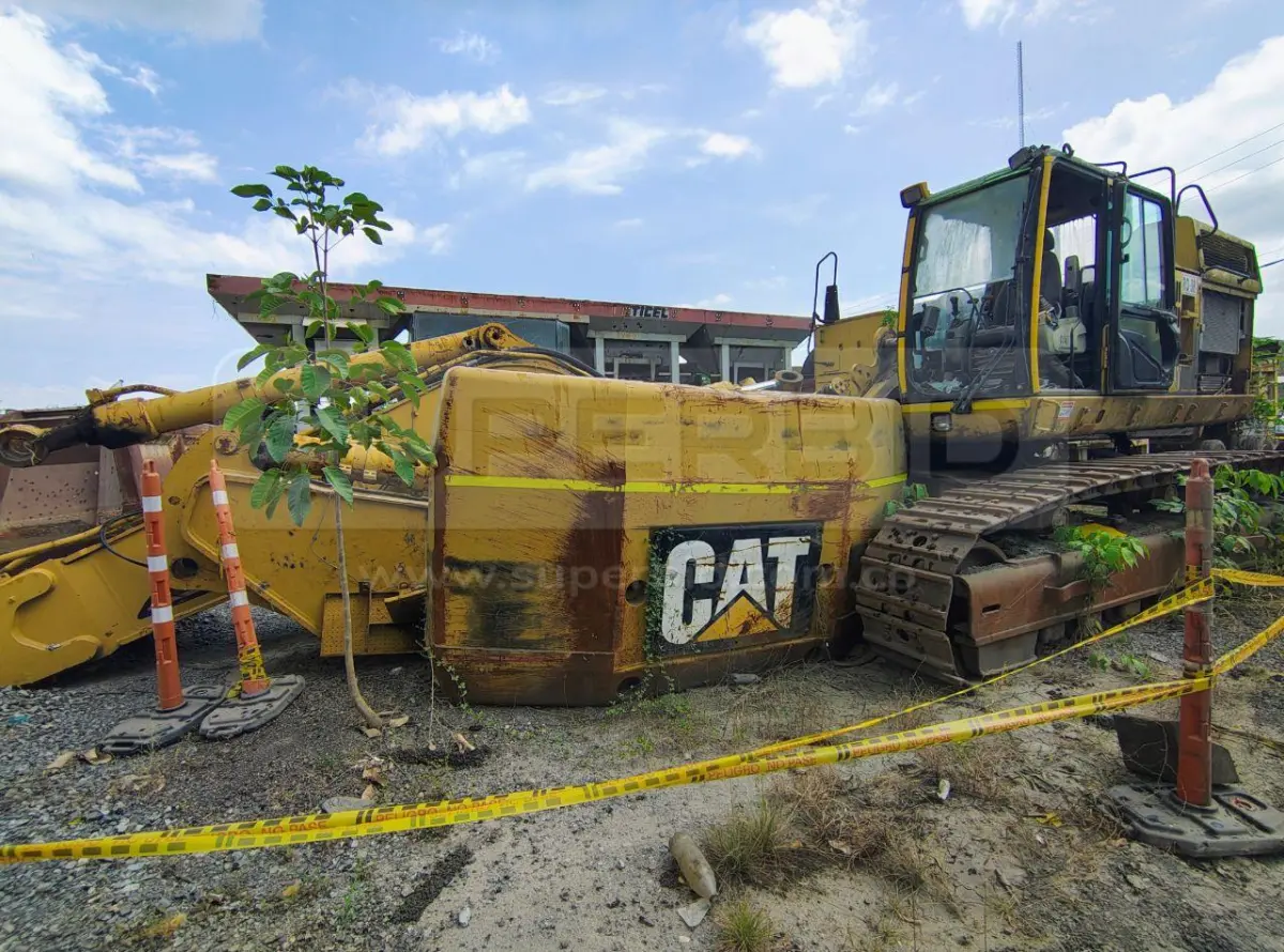 EXCAVADORA ORUGAS CATERPILLAR 365C AÑO 2005, 13228 HR. RP#3 PLACA: MC013248 Ubic.: LORICA, CORDOBA