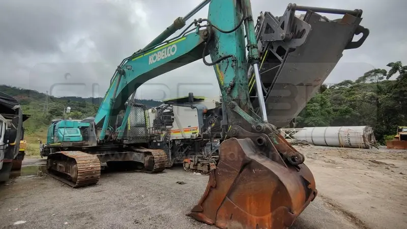 EXCAVADORA ORUGAS KOBELCO SK350LC-10 AÑO 2017, PLACA: MC071347 Ubic.: MOCOA, PUTUMAYO