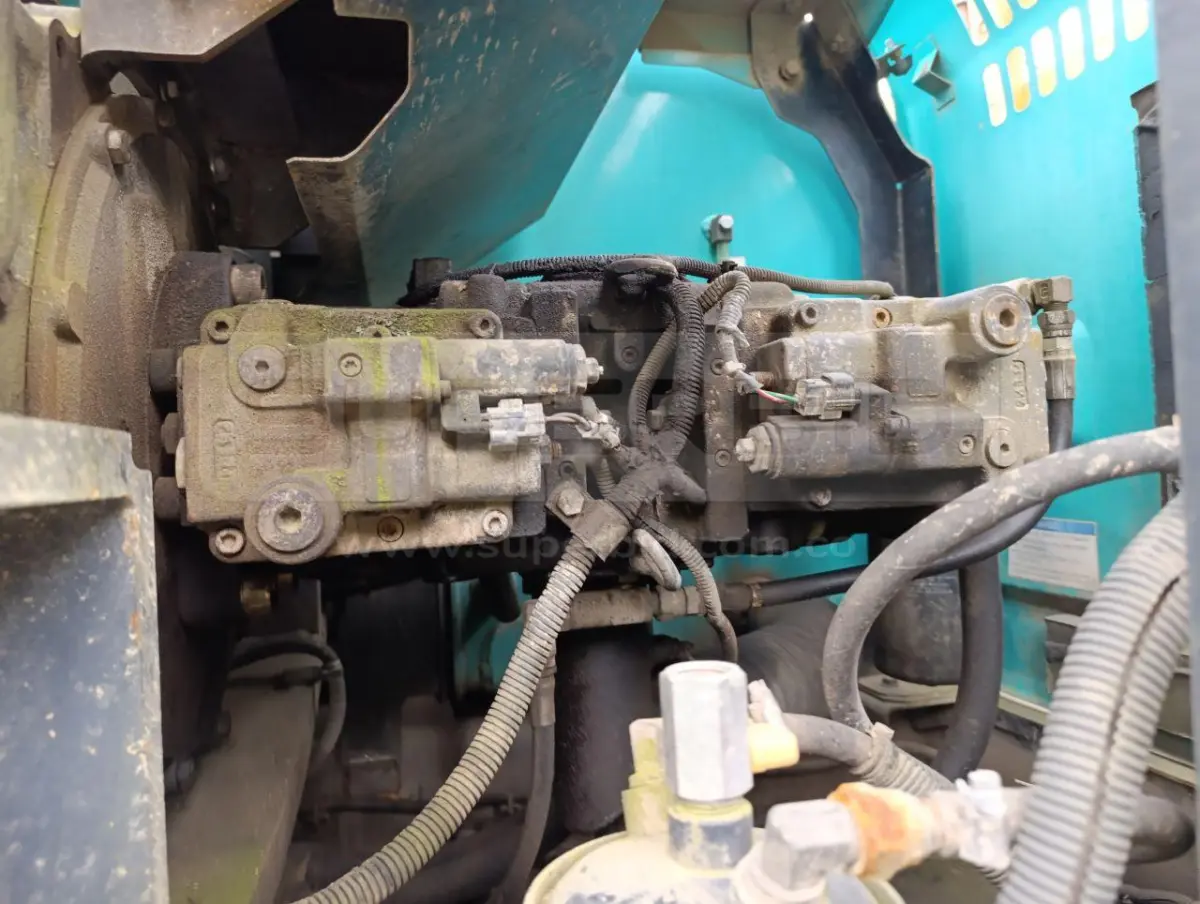 EXCAVADORA ORUGAS KOBELCO SK350LC-10 AÑO 2017, 10495 HR. RP#3 PLACA: MC071352 Ubic.: CALDAS, ANTIOQUIA — imagen 6 de 8