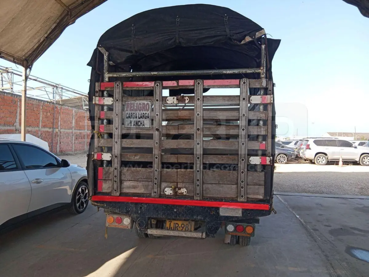 KIA K 2500 DOBLE CABINA 4X2 A/C 2497 CC MOD. 2016, PLACA: JJR981 Ubic.: BARRANQUILLA — imagen 7 de 8