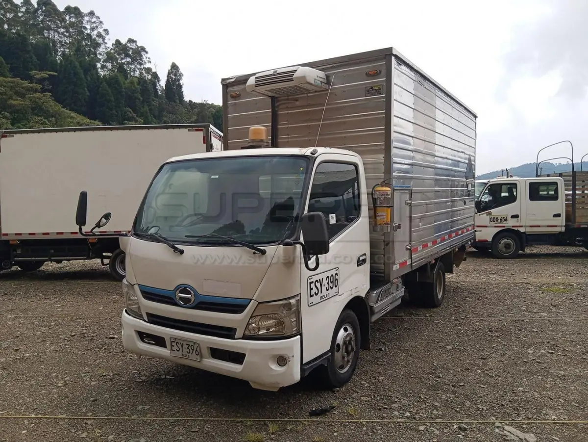 HINO DUTRO HYBRID 4009 CC MOD. 2016, RP#10 PLACA: ESY396 Ubic.: CALDAS — imagen 4 de 8