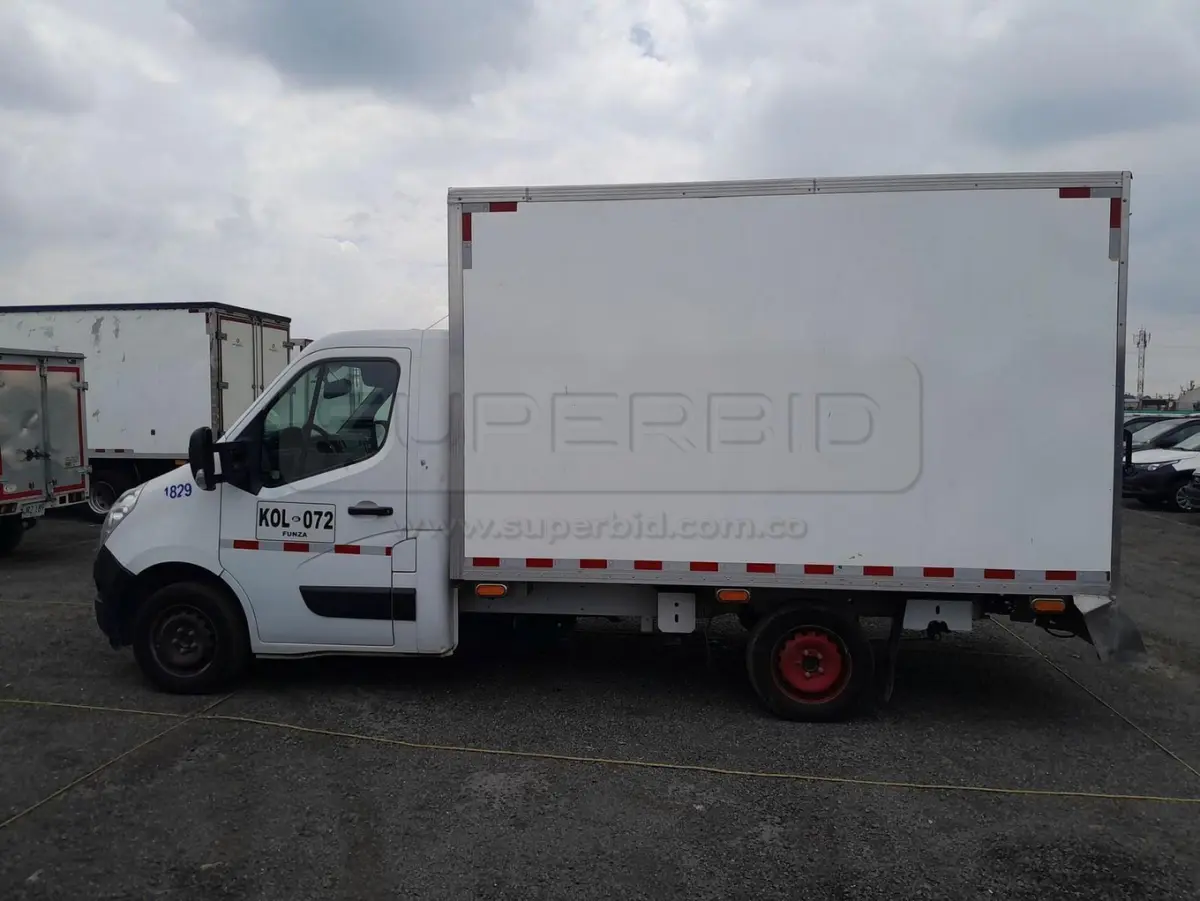 RENAULT MASTER CHASIS 2299 CC MOD. 2022, RP#1 PLACA: KOL072 Ubic.: BOGOTÁ — imagen 5 de 8