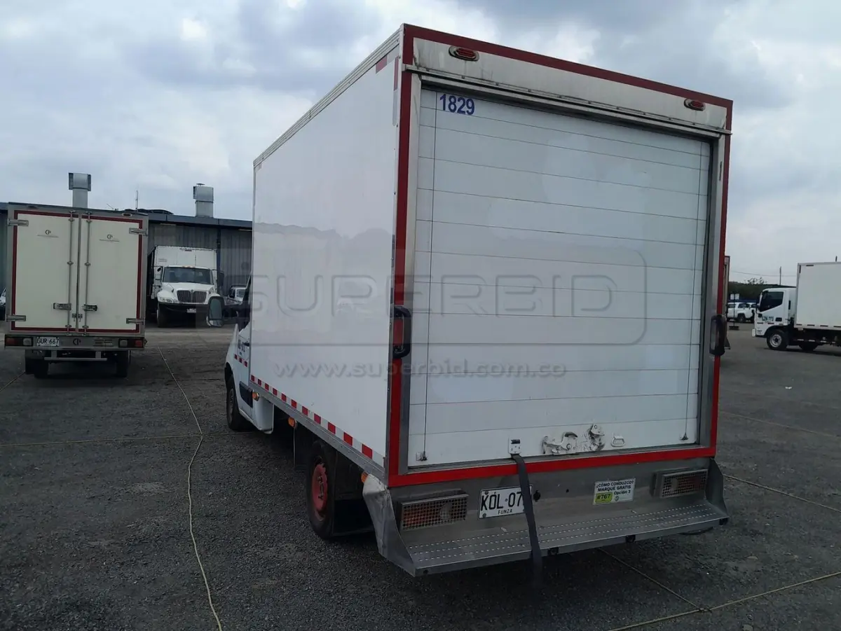 RENAULT MASTER CHASIS 2299 CC MOD. 2022, RP#1 PLACA: KOL072 Ubic.: BOGOTÁ — imagen 6 de 8