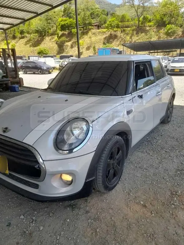 MINI COOPER MOD. 2016, PLACA: 2 Ubic.: GIRARDOTA — imagen 2 de 8
