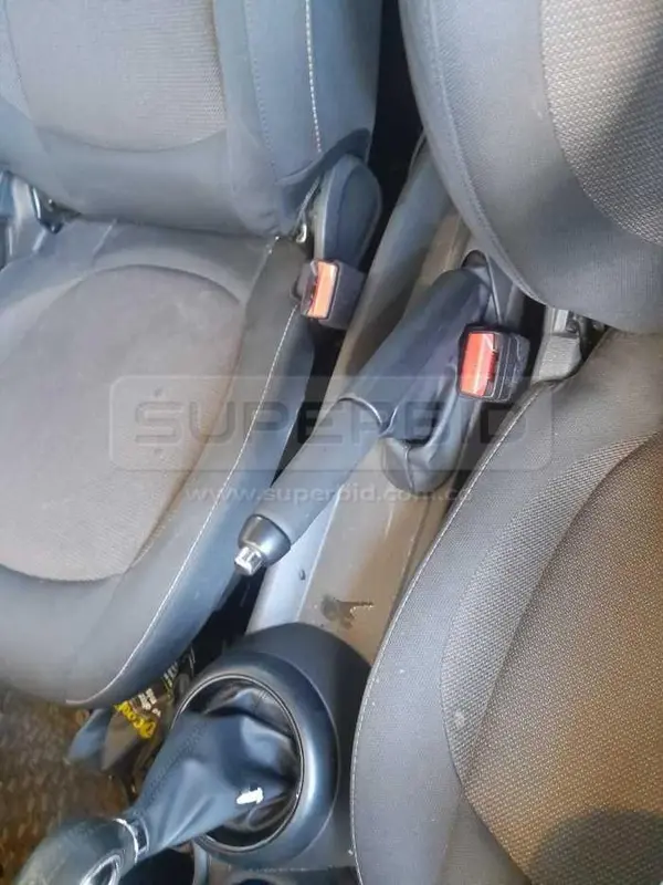 MINI COOPER MOD. 2016, PLACA: 2 Ubic.: GIRARDOTA — imagen 7 de 8