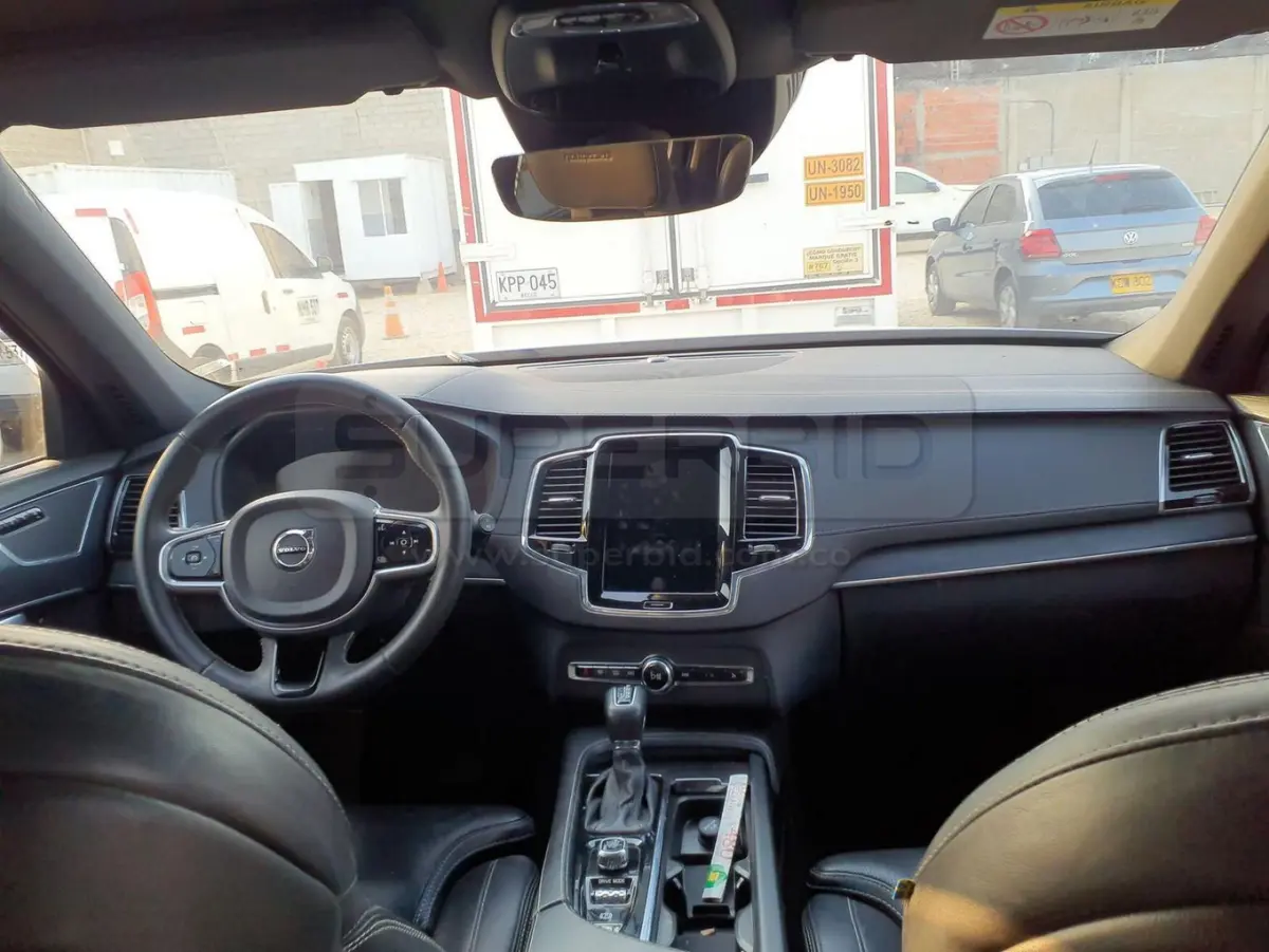 VOLVO XC90 T6 INSCRIPTION 1969 CC MOD. 2020, RP#14 PLACA: JUQ318 Ubic.: BARRANQUILLA — imagen 8 de 8