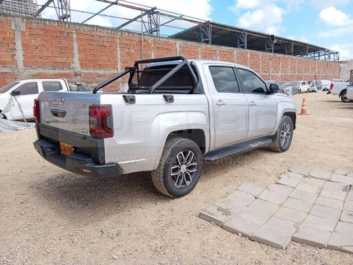 JMC VIGUS PLUS 2.4 TURBODIESEL 4X4 MT 2402 CC MOD. 2023, RP#5 PLACA: LQL965 Ubic.: BARRANQUILLA — imagen 8 de 8