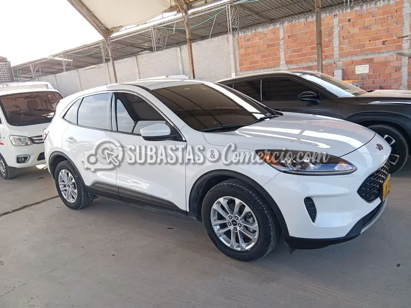 Ford Escape se 4x2 sport hibrida - 2022 - 372 - Barranquilla — imagen 5 de 8