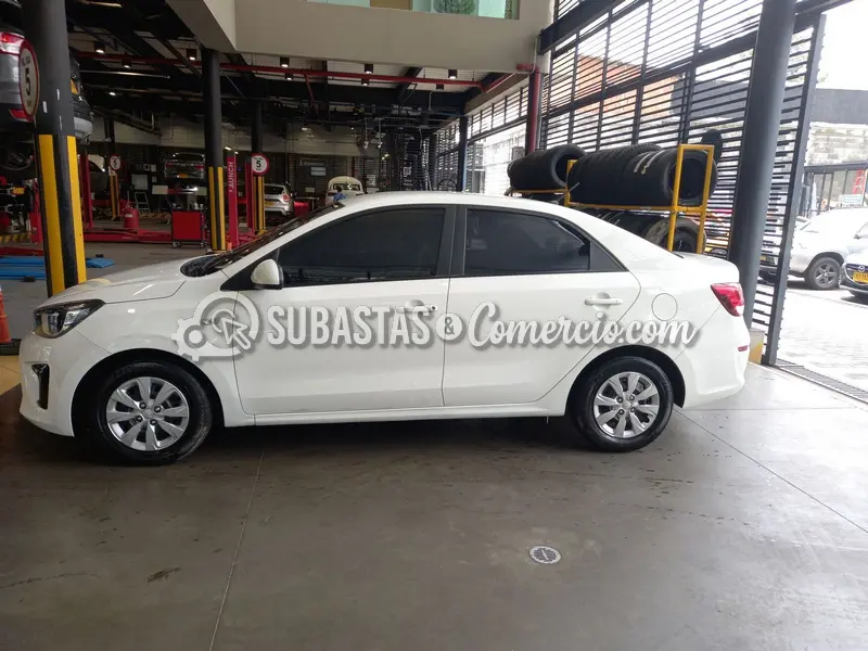 Kia Soluto emotion at - 2025 - 327 - Bogotá — imagen 8 de 8