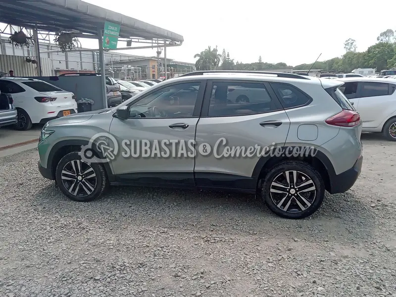 Chevrolet Tracker turbo ls at - 2025 - 004 - Cali — imagen 8 de 8