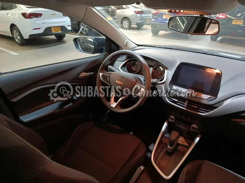 Chevrolet Onix nb lt turbo at - 2025 - 426 - Caldas — imagen 2 de 8