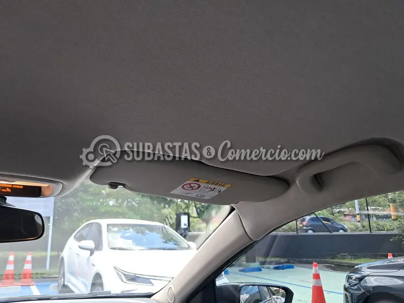 Chevrolet Onix nb lt turbo at - 2025 - 147 - Medellín — imagen 4 de 8