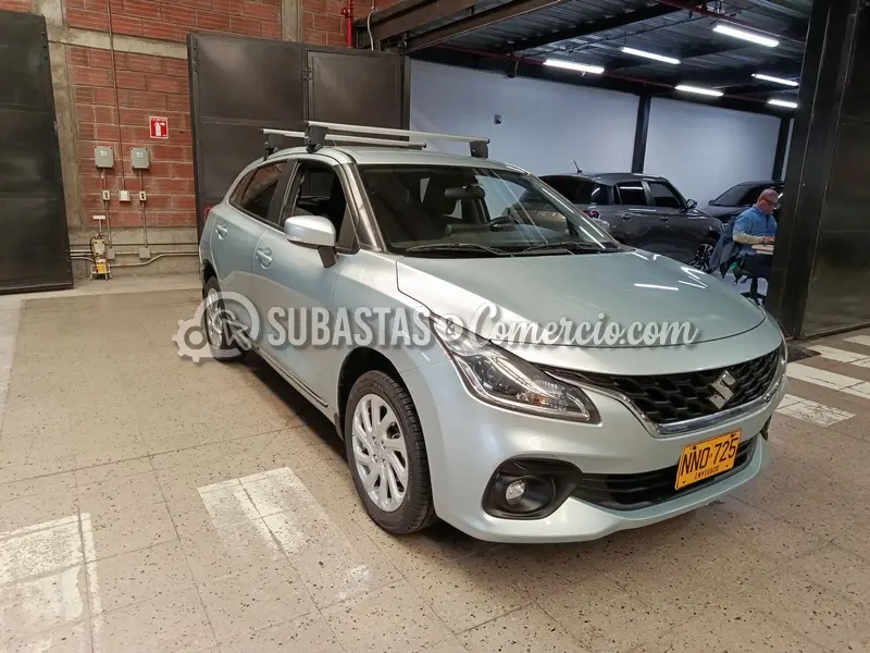 Suzuki Baleno gl at 1.4 - 2024 - 725 - Medellín — imagen 5 de 8