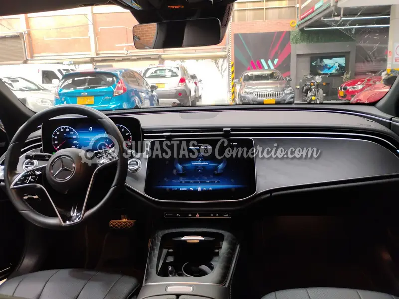 Mercedes benz E300e - exclusive - 2025 - 760 - Bogotá — imagen 2 de 8