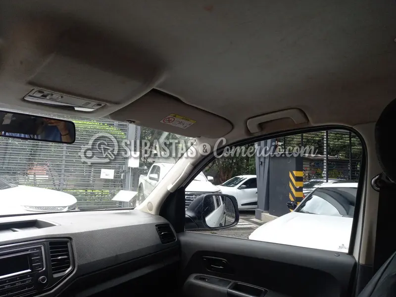 Volkswagen Amarok trendline 2.0l 103kw 4x4 mt cabina doble platón - 20 — imagen 4 de 8