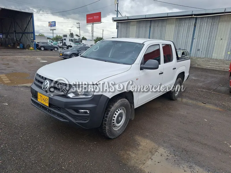 Volkswagen Amarok trendline 2.0l 103kw 4x4 mt cabina doble platón - 20 — imagen 7 de 8