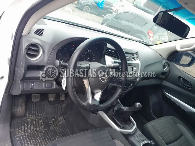 Nissan Frontier 2.3l t.diesel dc — imagen 2 de 8