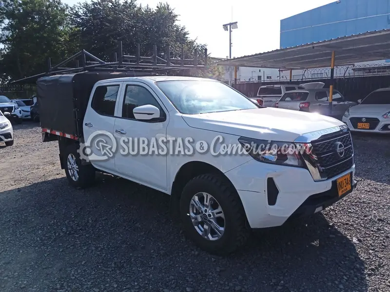 Nissan Frontier 2.3l t.diesel dc se mt 4x4 dh aa chasis - 2025 - 346 - — imagen 5 de 8