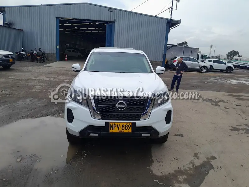 Nissan Frontier 2.3l t.diesel dc — imagen 6 de 8