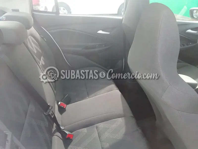Chevrolet Onix nb lt turbo at - 2026 - 926 - Cali — imagen 4 de 8