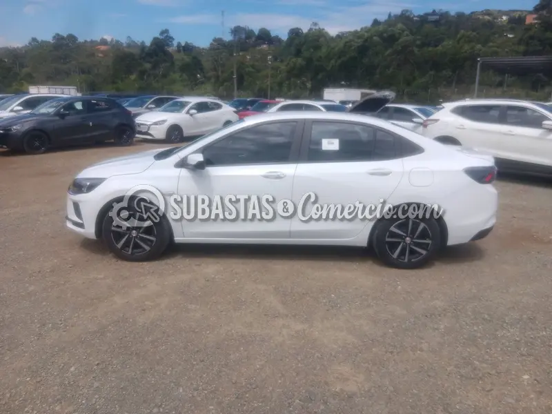 Chevrolet Onix nb lt turbo at - 2026 - 017 - Caldas — imagen 8 de 8