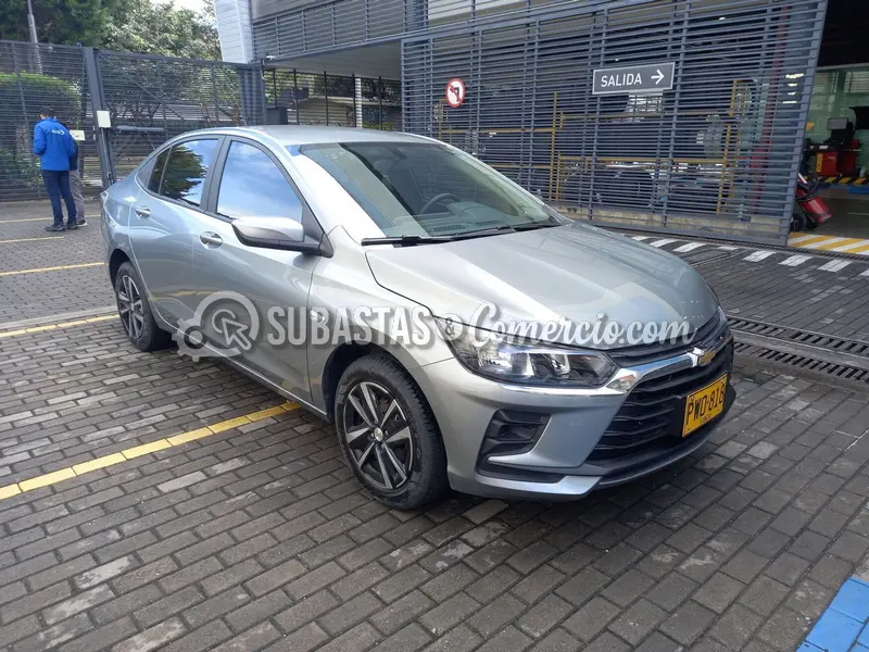Chevrolet Onix nb lt turbo at - 2026 - 818 - Bogotá — imagen 5 de 8