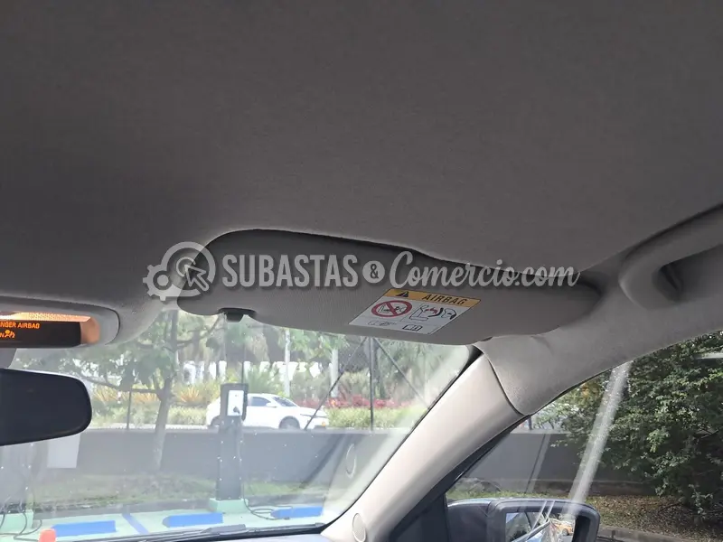 Chevrolet Onix nb lt turbo at - 2026 - 641 - Medellín — imagen 4 de 8