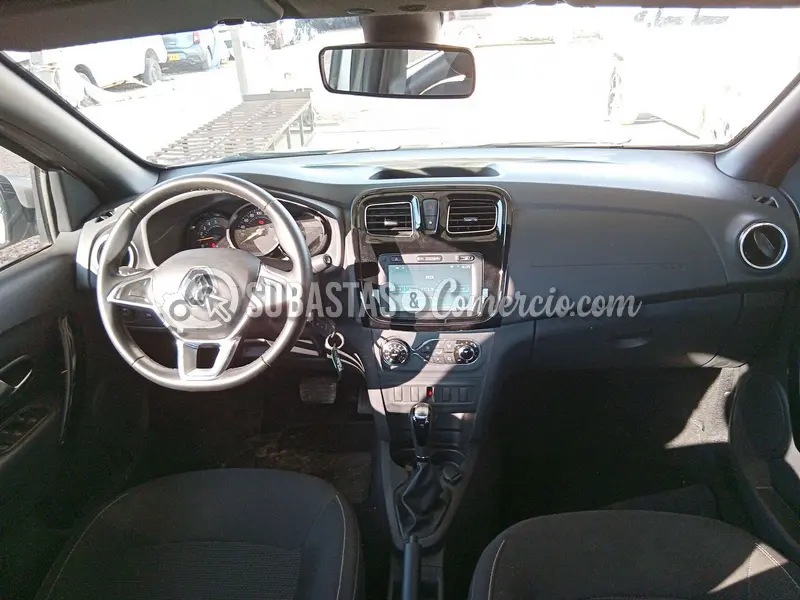 Renault Logan intens cvt ph2 - 2026 - 089 - Barranquilla — imagen 2 de 8
