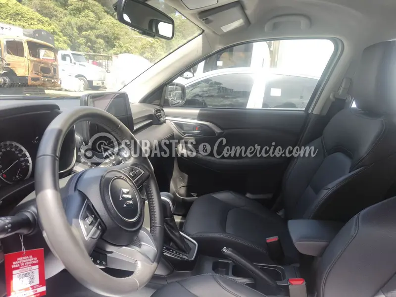 Suzuki Grand vitara hb 4x2 glx at hibrida - 2026 - 744 - Caldas — imagen 3 de 8