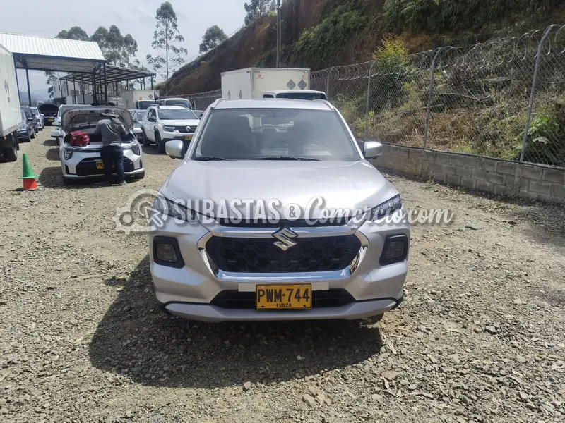 Suzuki Grand vitara hb 4x2 glx at hibrida - 2026 - 744 - Caldas — imagen 6 de 8