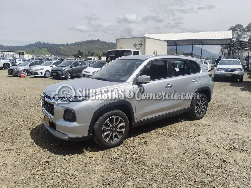 Suzuki Grand vitara hb 4x2 glx at hibrida - 2026 - 744 - Caldas — imagen 7 de 8