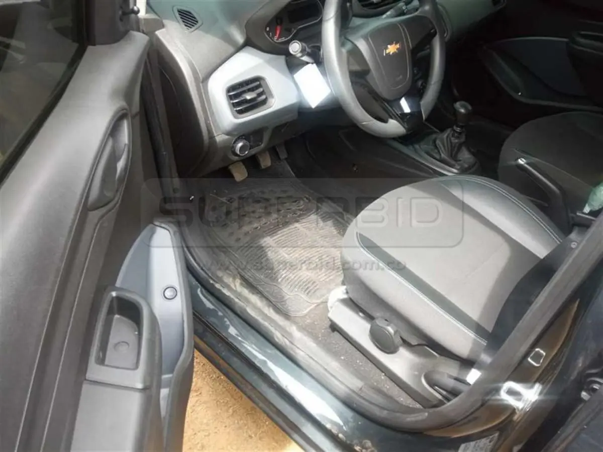 CHEVROLET JOY HATCHBACK LT 2AB R14 MT 1389 CC MOD. 2024, PLACA: NXS737 Ubic.: CALI, VALLE DEL CAUCA — imagen 3 de 8