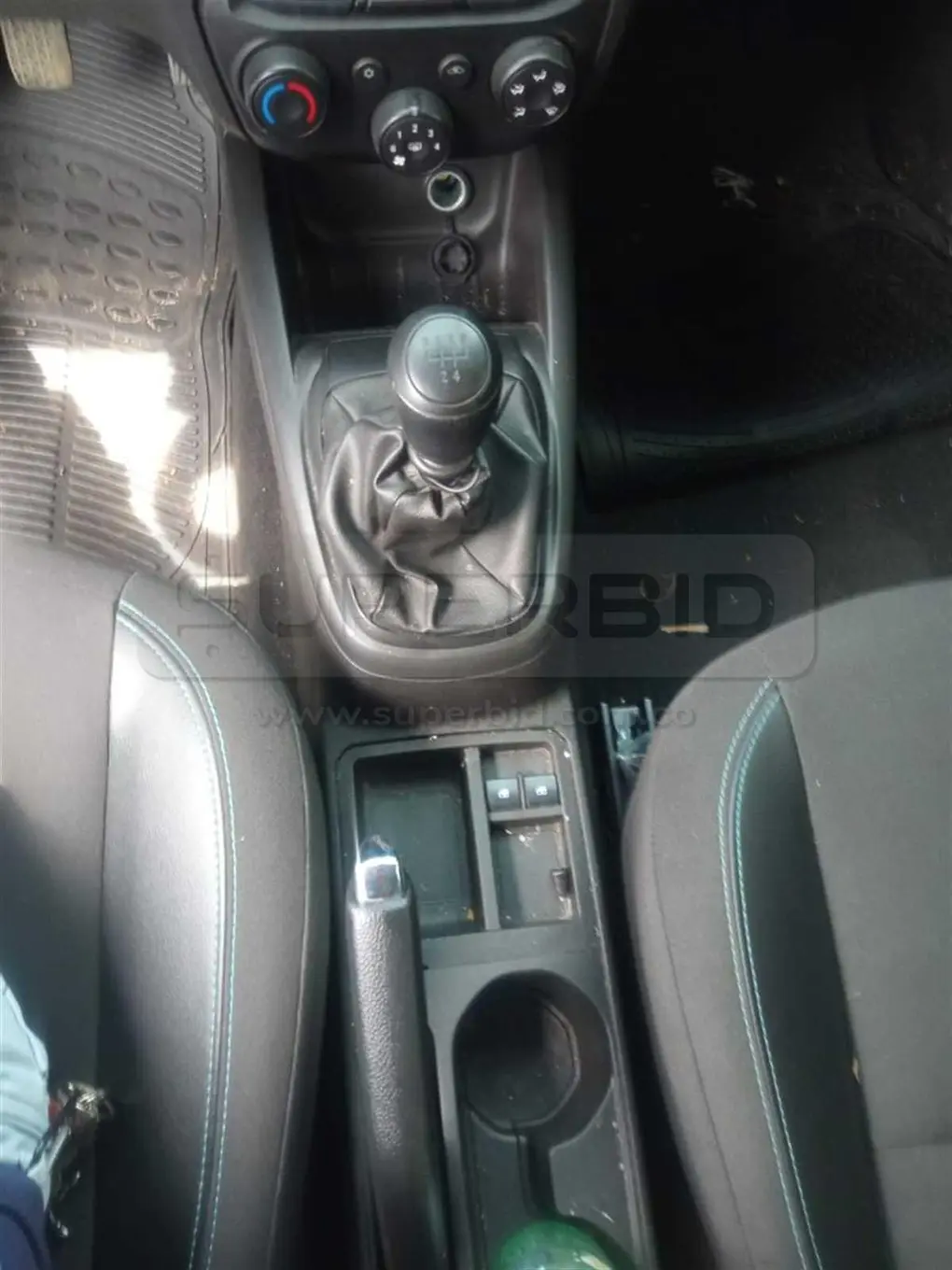CHEVROLET JOY HATCHBACK LT 2AB R14 MT 1389 CC MOD. 2024, PLACA: NXS737 Ubic.: CALI, VALLE DEL CAUCA — imagen 4 de 8