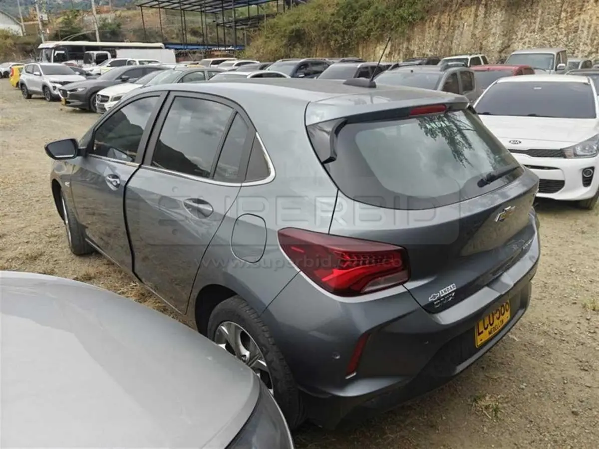CHEVROLET ONIX PREMIER T 5P 6AB ABS TP 1000 CC MOD. 2022, PLACA: LCU586 Ubic.: COPACABANA, ANTIOQUIA — imagen 6 de 7