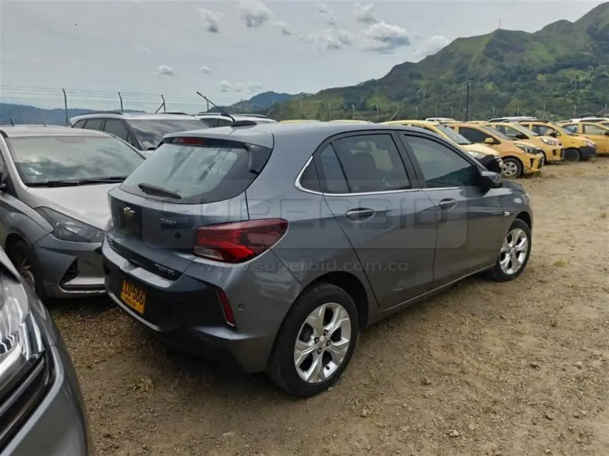 CHEVROLET ONIX PREMIER T 5P 6AB ABS TP 1000 CC MOD. 2022, PLACA: LCU586 Ubic.: COPACABANA, ANTIOQUIA — imagen 7 de 7