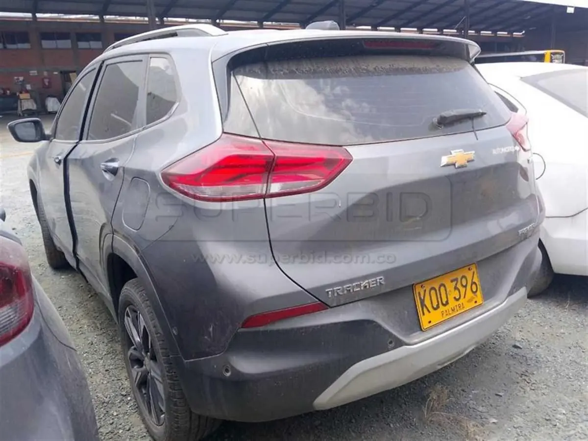 CHEVROLET TRACKER TURBO PREMIER TP 1199 CC MOD. 2022, PLACA: KQQ396 Ubic.: CALI, VALLE DEL CAUCA — imagen 3 de 8