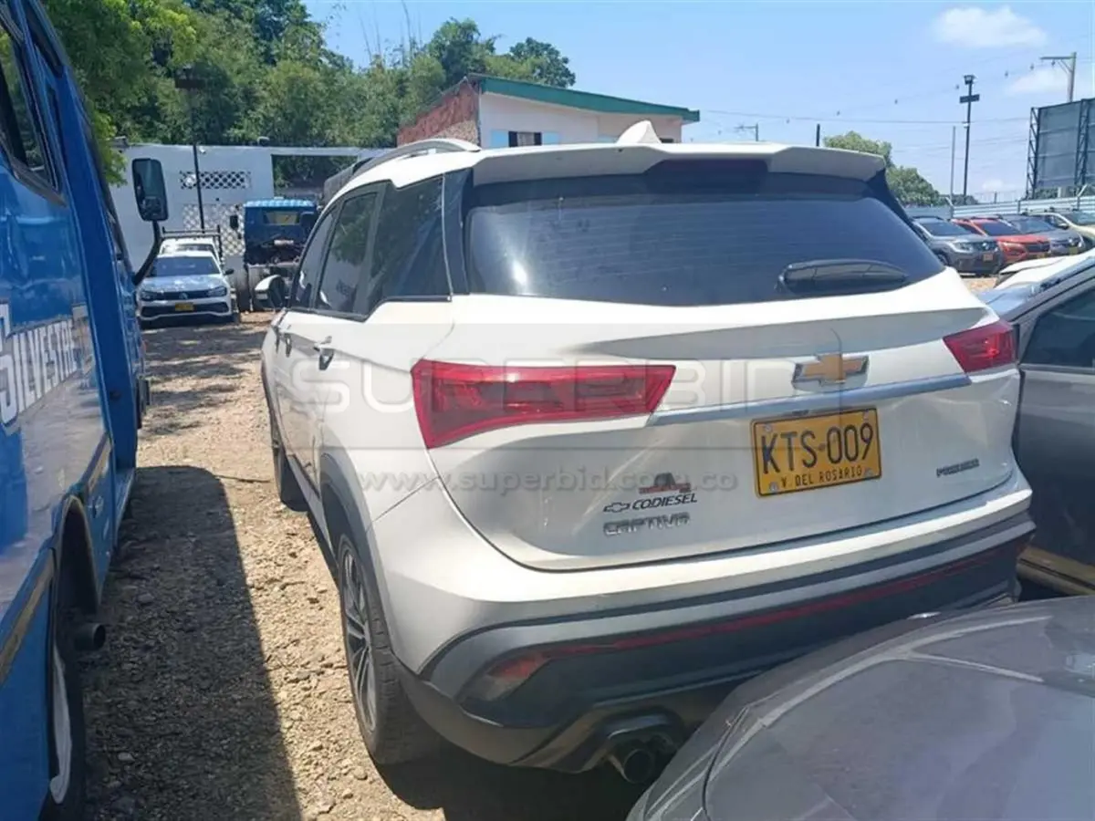 CHEVROLET NEW CAPTIVA PREMIER T 4ABS EBS TP 1451 CC MOD. 2022, PLACA: KTS009 Ubic.: BARRANCABERMEJA, SANTANDER — imagen 6 de 8