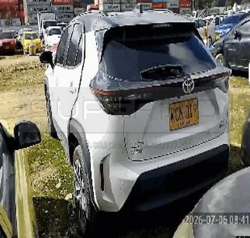 TOYOTA YARIS CROSS 1490 CC MOD. 2025, PLACA: 9 Ubic.: TOCANCIPA — imagen 2 de 5