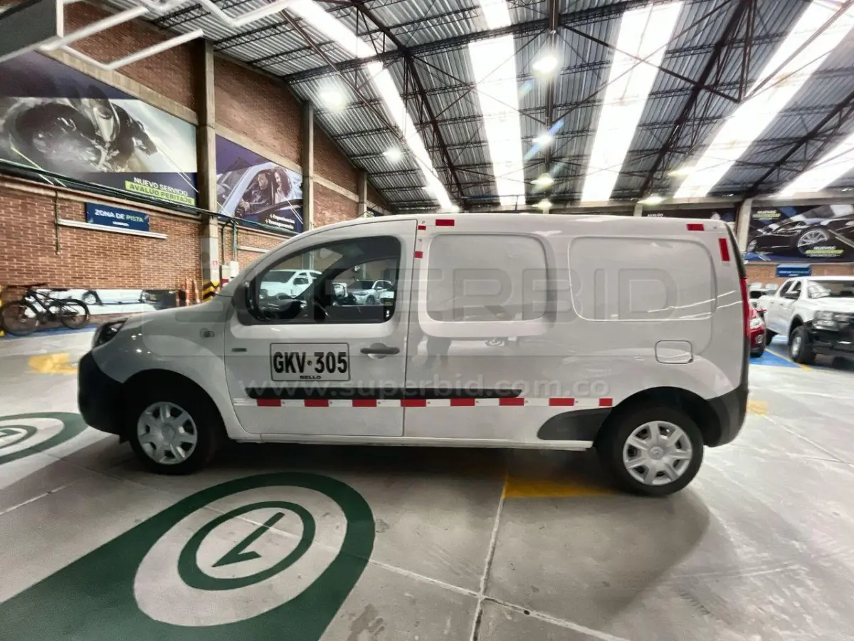RENAULT KANGOO ZE MAXI (ELÉCTRICA) 44 KW MOD. 2020, RP#4 PLACA: GKV305 Ubic.: BOGOTÁ — imagen 5 de 8
