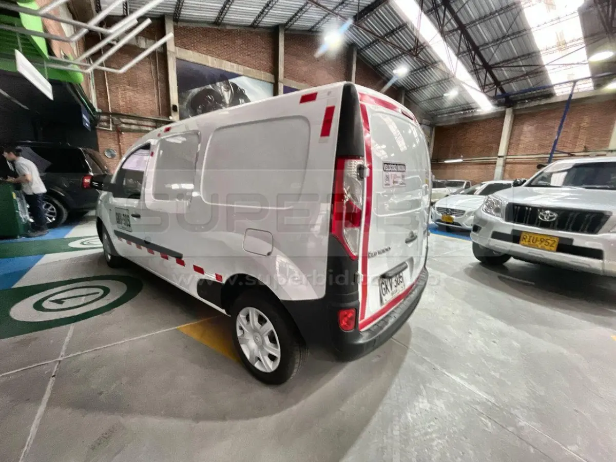 RENAULT KANGOO ZE MAXI (ELÉCTRICA) 44 KW MOD. 2020, RP#4 PLACA: GKV305 Ubic.: BOGOTÁ — imagen 6 de 8